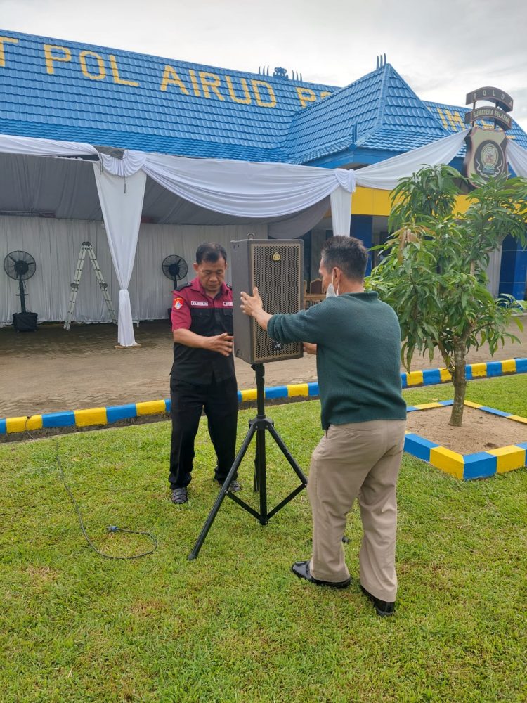 Bid TIK Polda Sumsel telah menggelar sarana prasarana serta menyiapkan generasi muda (Bakomsus) yang memiliki keahlian di bidang TIK yang dapat mengoperasionalkan perangkat dan system yang ada