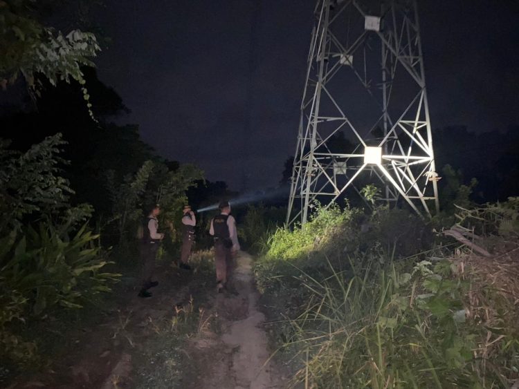 Guna menjaga Harkamtibmas wilayah Polres Muara Enim Sat Samapta Polres Muara Enim melaksanakan Patroli Jalur Tower SUTT