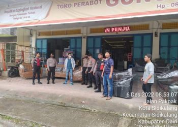 Personil Sat Samapta Polres Dairi dibawah pimpinan Kasat Samapta Polres Dairi AKP Tugono, SH melakukan Kegiatan Patroli Dialogis Dalam Pencegahan Kriminalitas 3C (Curat, Curas, Curanmor)