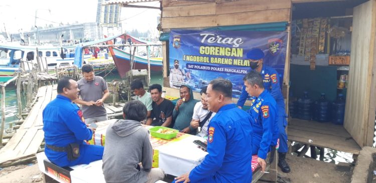 Giat “Teras Gorengan (Ngobrol bareng Nelayan)
