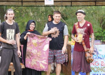 Festival Ujung Barat di Desa Wisata Jaboi