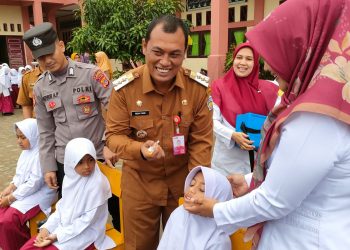 Giat Pekan Imunisasi Nasional Pada Anak Sekolah Dasar (SD) Negeri 1 Blang Mangat