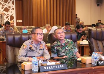 Wakapolda Kaltim Brigjen Pol. Drs. Mujiyono, S.H, M.Hum., hadiri Rapat Koordinasi Lintas Sektoral dalam rangka Operasi Kepolisian Terpusat Lilin Tahun 2023 secara virtual