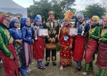 Disdikbud Kabupaten Aceh Singkil, menggelar Festival Seni Tradisional pada 13 sampai 16 Desember 2022 di Lapangan Alun-Alun Singkil