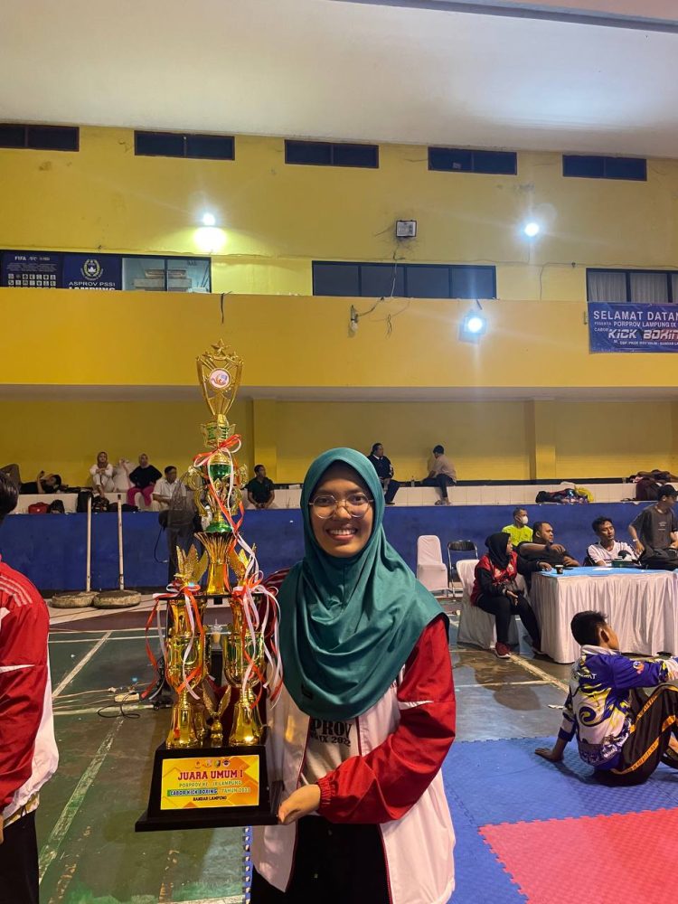 Yesi Repti Ananda Atlet asal Pekon Belu Kecamatan Kotaagung Barat Kabupaten Tanggamus Lampung peraih medali emas dalam rangka Porprov Lampung IX Tahun 2022