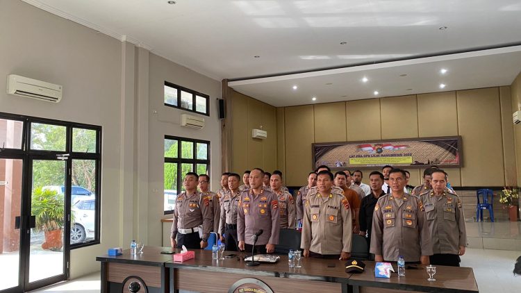 Kapolres Bangka Barat AKBP Catur Prasetiyo SIK ikuti zoom meeting Lat Pra Ops Lilin Menumbing 2022 dari Polda Kep. Babel