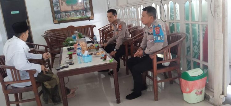 Kasat Lantas dan Jajaran Sat Lantas Polres TTU siap memberikan Pengamanan dan Kamseltibcar Lantas menjelang perayaan Natal dan Tahun Baru 2022