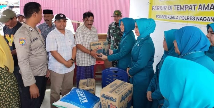 TP PKK Kabupaten Nagan Raya sambangi lokasi kebakaran di Pasar Inpres Simpang Peut, Kecamatan Kuala