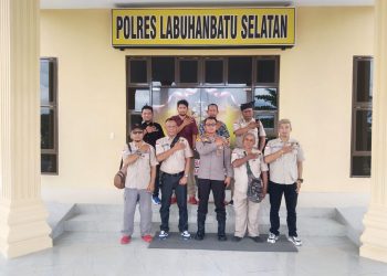 Media Center Polres (MCP) Labuhanbatu, bersilaturrahmi ke Polres Labuhanbatu Selatan di Kotapinang, Rabu (21/12/2022)