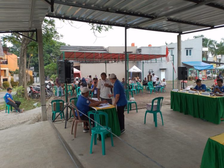Pemilihan Ketua RW 15 untuk masa bakti 2022 - 2027 Kampung Berseri Astra Perum Duta Mekar Asri RW 15 Cileungsi Kidul dilaksanakan pada hari ini, Sabtu 24-12-2022