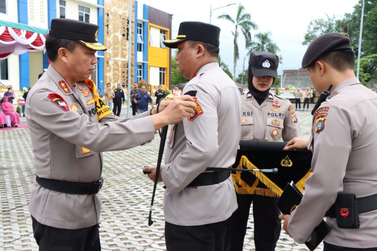 Polres Pangkalpinang dikukuhkan menjadi Kepolisian Resort Kota (Polresta) Pangkalpinang oleh Kapolda Kep. Bangka Belitung IRJEN Pol. Drs. Yan Sultra I S.H,
