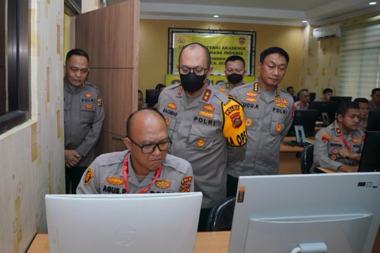Meninjau tes Bahasa Inggris , dan TPA Seleksi Pendidikan Sespimmen Polri Dikreg ke-63 tahun 2023 Polda Sumsel