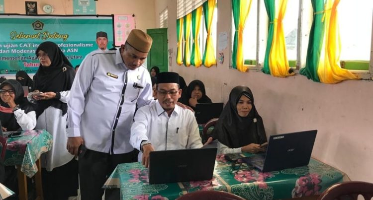 Sebanyak 1274 Aparatur Sipil Negara (ASN) Kementerian Agama Kabupaten Aceh Utara serentak mengikuti Survey Computer Assisted Tes (CAT) Indeks Profesionalisme dan Moderasi Beragama (IPMB)