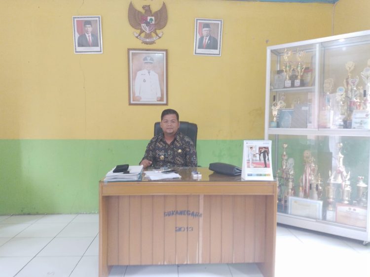 Ahmad Yani Kepala Desa Sukanegara Kecamatan Jonggol, Bogor, Jawa Barat