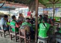 Polsek Sako menggelar Jumat Curhat Bersama komunitas driver online Bolang Ojol Palembang ( BOJOP) di Pondok Dogan Jl. Residen H. Amaluddin Sukamaju kecamatan Sako