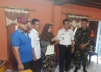 Pembagian BLT yang bersumber dari Dana Desa (DD) sebanyak 134 orang keluarga penerima manfaat (KPM)