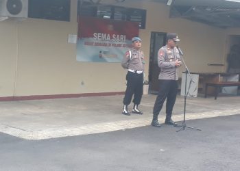 Kapolsek Kutasari Iptu Tedy Subiyarsono bersama Koramil Kutasari Satpol PP Kecamatan Kutasari serta tenaga medis Puskesmas kutasari melaksanakan apel gabungan dalam rangka kesiapan pengamanan perayaan menyambut malam tahun baru 2023