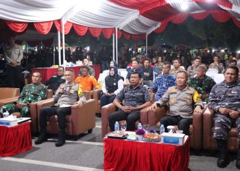Kapolda Kaltim Irjen Pol Drs. Imam Sugianto, M.Si melakukan monitoring di Kota Balikpapan menjelang pergantian Tahun Baru 2023