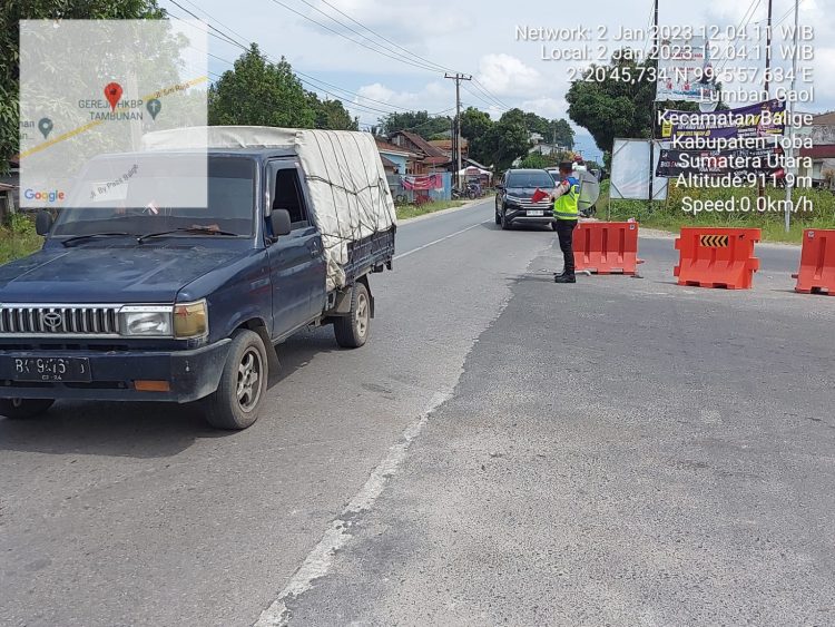 Arus Lalulintas di hari ke 2 di Tahun Baru 2023 pada Arus Balik masyarakat yang melaksanakan Natal dan Tahun Baru 2023