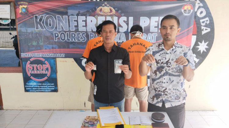 Kegiatan Konferensi Pers di pimpin oleh KBO Sat Resnarkoba Polres Bangka Barat Ipda Yuliadi