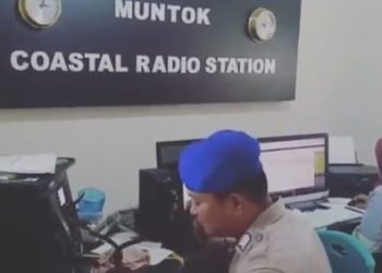 Anggota Sat Polair Polres Bangka Barat telah melakukan himbauan perairan kepada masyarakat nelayan/pesisir Bangka Barat dengan cara melalui Radio pantai Mentok