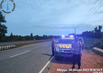 Patroli diseputaran jalan raya Lintas Timur dan Jalan Raya Jembatan Emas Desa Air Anyir Kecamatan Merawang