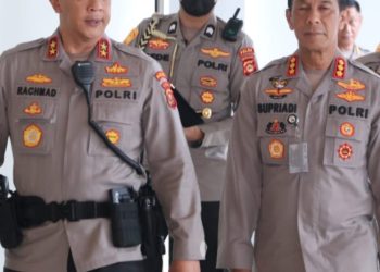 Kapolda Sumsel, Irjen Pol A Rachmad Wibowo SIK dan Kabid Humas, Kombes Pol Drs Supriadi MM