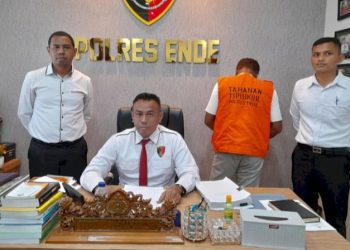 Sat Reskrim Polres Ende berhasil menangkap dan menahan mantan Kepala Desa Wewaria, Kecamatan Wewaria, Kabupaten Ende - NTT yang berinisial VN