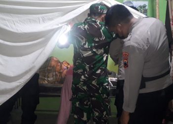 Seorang pria warga Desa Krangean, Kecamatan Kertanegara ditemukan meninggal dunia diduga akibat jatuh dari pohon kelapa