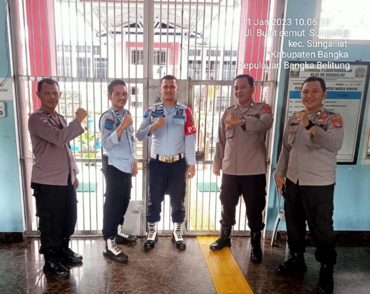 Sat Binmas unit Binkamsa Polres Bangka lakukan sambang serta tatap muka
