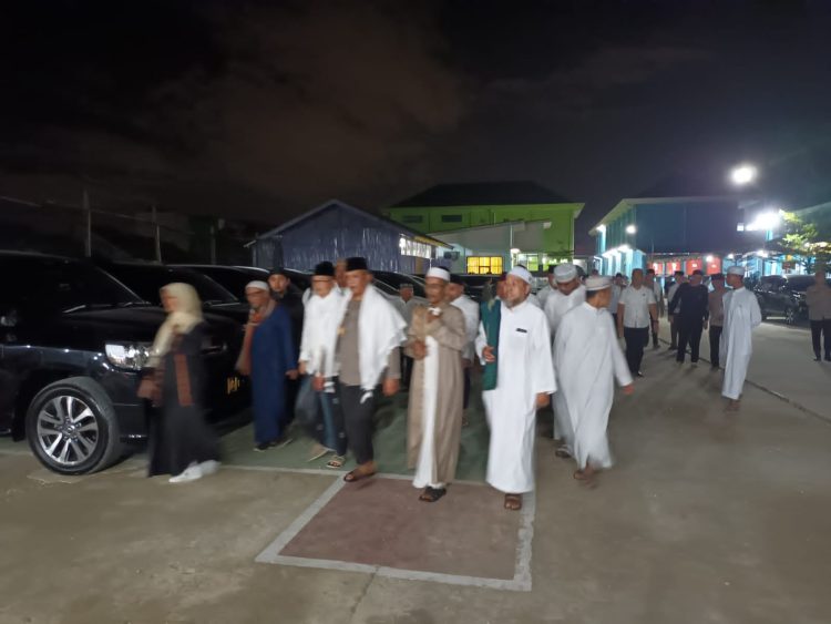 Kapolda Sumsel, Irjen Pol A Rachmad Wibowo S.IK, hadiri zikir dan sholawat untuk Sumsel aman dan berkah di Kampus 3 Pondok Pesantren (Ponpes) Muqimus Sunnah
