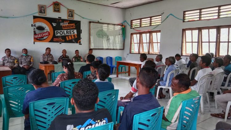 Polsek Insana, Polres TTU Ngopi Curhat Bareng Polisi Mendengar (JUMAT CURHAT) pada hari ini (Jumat/13/1/2023) sekira pukul 09.45 Wita