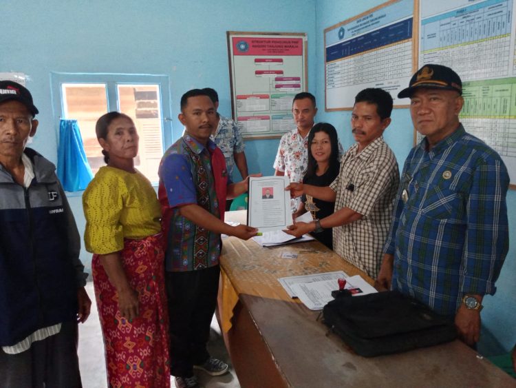 Deklarasi Ricardo Nainggolan atas kesiapannya untuk menjadi salah satu calon pangulu Nagori di Tanjung Maraja, Jumat (13/01/2023) sekira jam 10.00 wib