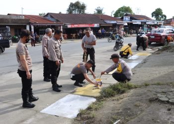 Korve bersama dalam rangka turut serta mensukseskan Event Internasional perlombaan F1 Power Boat di danau toba