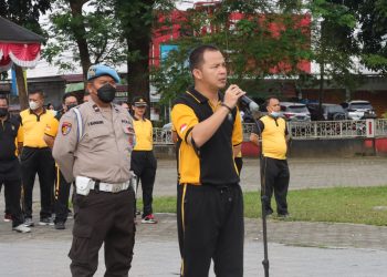Wakapolres Pematangsiantar Kompol Ismawansa S.I.K MH, memimpin pelaksanaan apel kesiapan kurve serentak dalam rangka mendukung event internasional F1H20 Boat Race (balap perahu) motor internasional