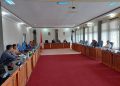 Komisi 1 DPRK Nagan Raya, Senin (16/01/23) menggelar Rapat Dengar Pendapat (RDP) dengan memanggil Pelapor, komisioner KIP, Panwaslih Nagan Raya serta lembaga Jaringan Demokrasi Indonesia (JADI)
