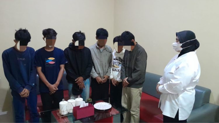 Ke enam pelaku pemerkosaan anak dibawah umur di desa Sengon, Kecamatan Tanjung, Kabupaten Brebes