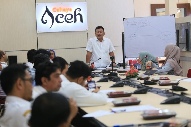 Disbudpar Aceh menggelar rapat persiapan Pekan Kebudayaan Aceh (PKA) ke VIII di Ruang Rapat Disbudpar Aceh, Rabu, 18 Januari 2023