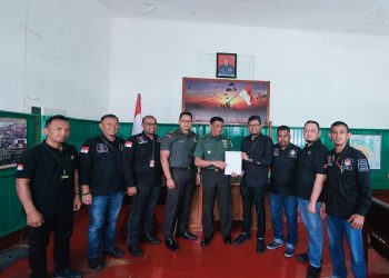 Laporan diserahkan ke Panglima Komando Daerah Militer Iskandar Muda
melalui Kepala Hukum Kodam (KAKUMDAM) Iskandar Muda, Kolonel. CHK. Amir Welong, Banda Aceh