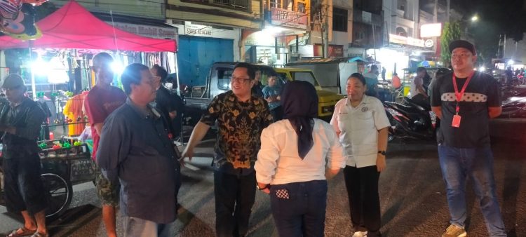 Pjs Direktur Operasional Perumda Pasar Michael Jakobus SH MH, ketika dikonfirmasi sejumlah media, pada saat tinjauan lapangan pasar cita pusat kota, 19 Jan 2023