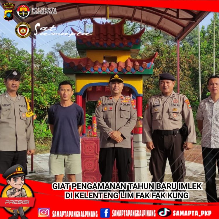 Jajaran Polresta Pangkalpinang serentak laksanakan pengamanan klenteng di wilayah hukum Pangkalpinang. Sabtu (21/1/23)