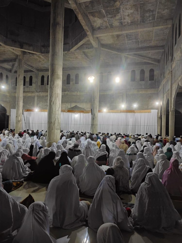 Persatuan organisasi dalam kecamatan Paya Bakong mengadakan acara maulid akbar 1444 H
