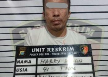 Pelaku pembongkar rumah kost di Jalan Karya Budi, Kecamatan Medan Johor berinisial HS (41) warga Jalan Karya Budi yang ditangkap Tim Reskrim Polsek Delitua, Selasa (24/1/23). (Foto Dok/Polsek Delitua)