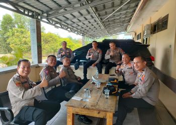 Obrolan para Perwira Polres Bangka Barat yang berbincang-bincang masalah Kamtibmas