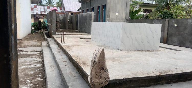 Proyek pembangunan MCK desa Matang Ben kecamatan Tanah Luas