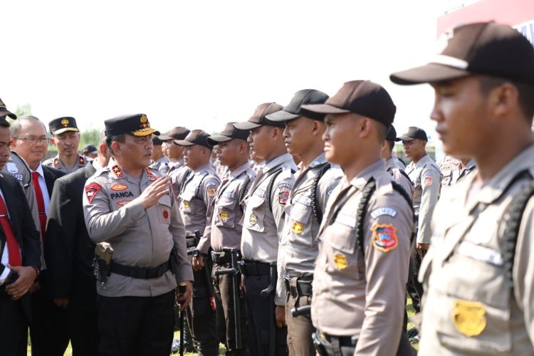Polda Sumut menggelar upacara Perayaan Hari Ulang Tahun (HUT) ke-42 Satuan Pengamanan (Satpam)