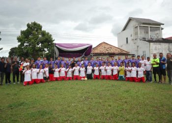 Tim All Star Pemkot Prabumulih libas tim sepakbola Forkopimcam Gandus dengan skor telak 3-1