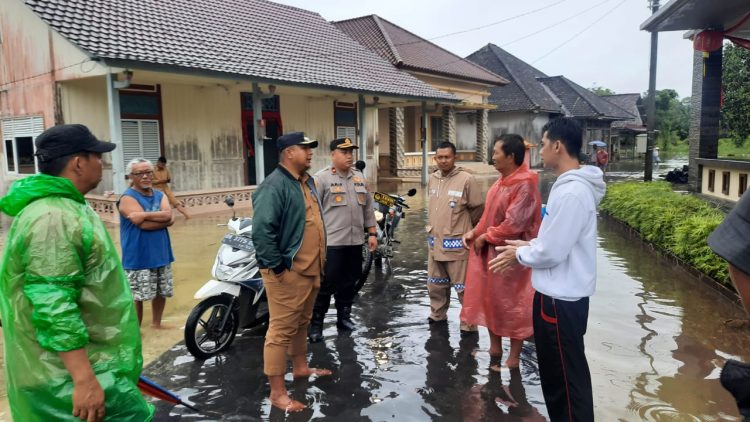 Kegiatan Monitoring Daerah Rawan Banjir dan masyarakat yang terdampak banjir di wilayah Kecamatan Belinyu. Selasa (31/1/2023)