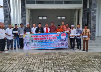 Badan musyawarah Pidie jaya Jabodetabek (Bamus Pijay) berkordinasi dengan PP TIM Taman Iskandar Muda Jakarta, Menyalurkan Bantuan Musibah Banjir ke Beberapa Desa yang Paling Parah yang Terkena Dampak Banjir