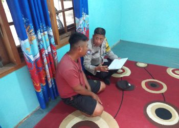 Bhabinkamtibmas Polsek Birem Bayeun Polres Langsa Aiptu Saiful Ritonga seperti biasa melaksanakan sambang dialogis ke desa binaannya